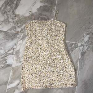 Wild Fable Yellow White Floral Mini Shift Dress A-Line